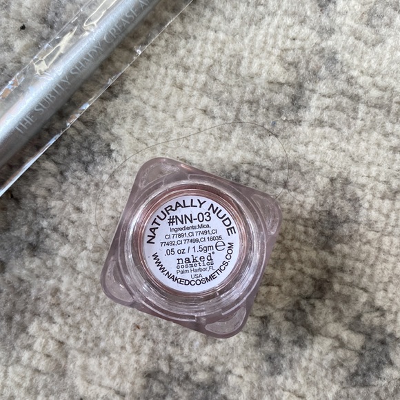 IPSY Makeup Lot - Picture 6 of 10